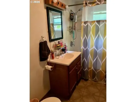 517 1/2 SW 13th Street Pendleton OR 97801