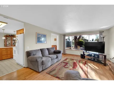 85526 Jasper Park Road Pleasant Hill OR 97455
