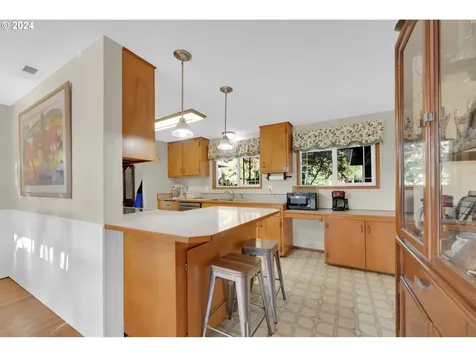 85526 Jasper Park Road Pleasant Hill OR 97455