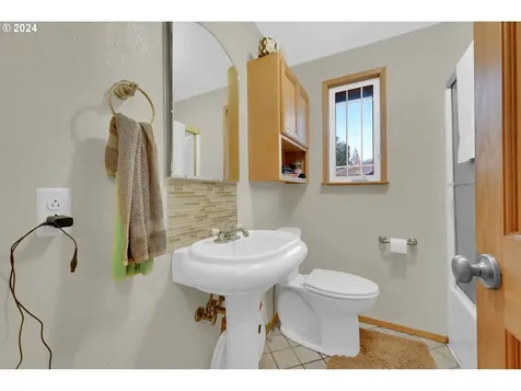 85526 Jasper Park Road Pleasant Hill OR 97455