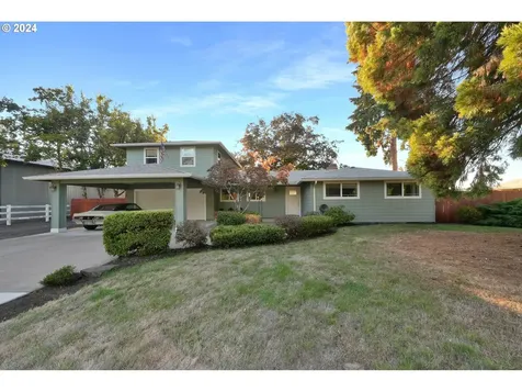 85526 Jasper Park Road Pleasant Hill OR 97455