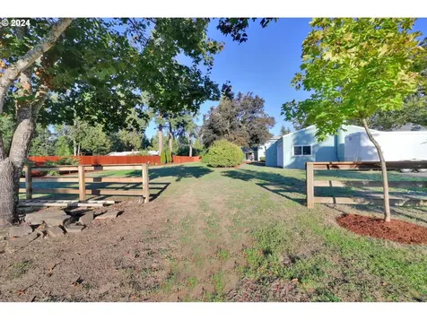 85526 Jasper Park Road Pleasant Hill OR 97455