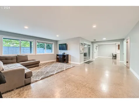 6980 SW Laber Road Portland OR 97225