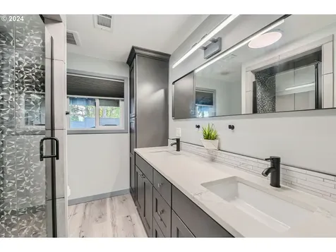 6980 SW Laber Road Portland OR 97225