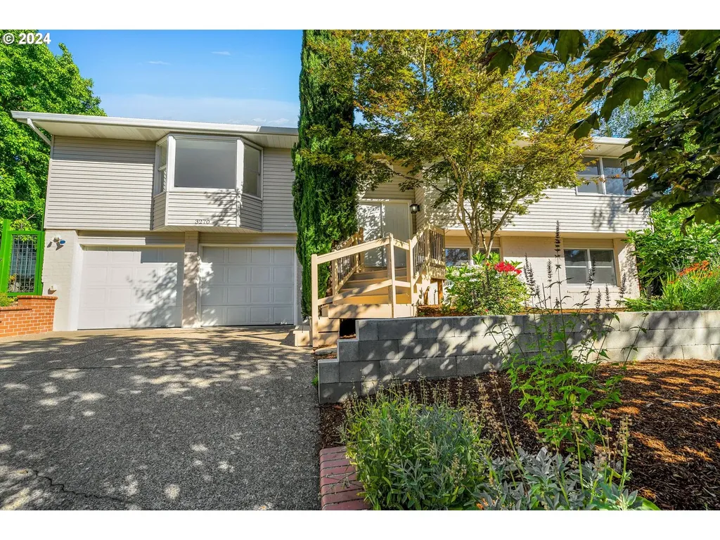 3270 Valley Crest Way Forest Grove OR 97116