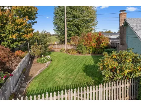 2480 Umpqua Road Woodburn OR 97071
