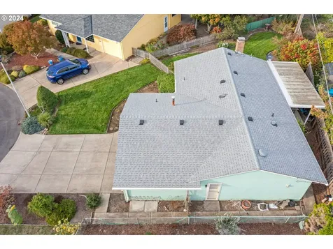 2480 Umpqua Road Woodburn OR 97071