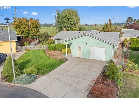 2480 Umpqua Road Woodburn OR 97071