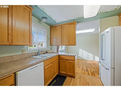 2480 Umpqua Road Woodburn OR 97071