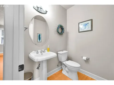 2190 Ridgeway Drive Eugene OR 97401