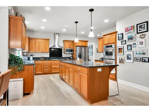 2190 Ridgeway Drive Eugene OR 97401