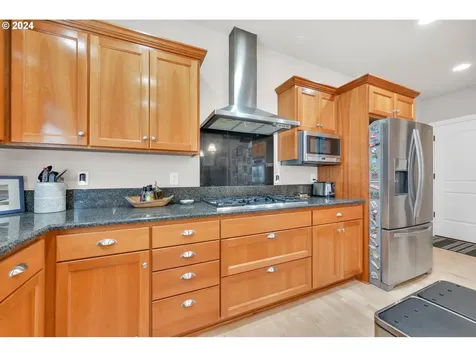 2190 Ridgeway Drive Eugene OR 97401