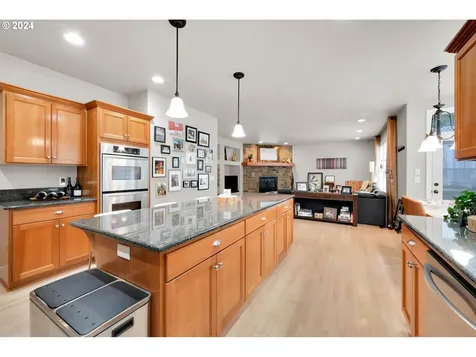 2190 Ridgeway Drive Eugene OR 97401