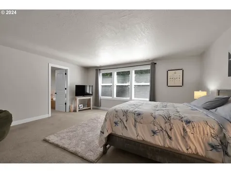 2190 Ridgeway Drive Eugene OR 97401