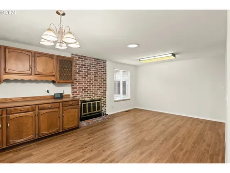 2435 NE Juniper Avenue Gresham OR 97030