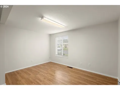 2435 NE Juniper Avenue Gresham OR 97030