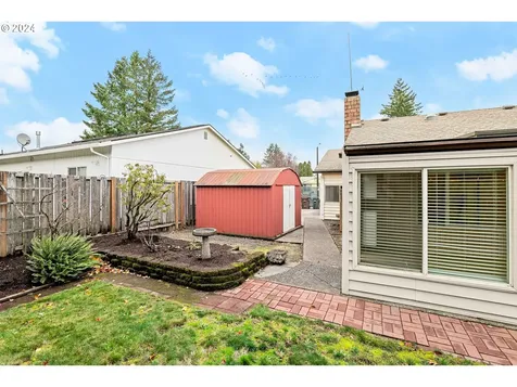 2435 NE Juniper Avenue Gresham OR 97030