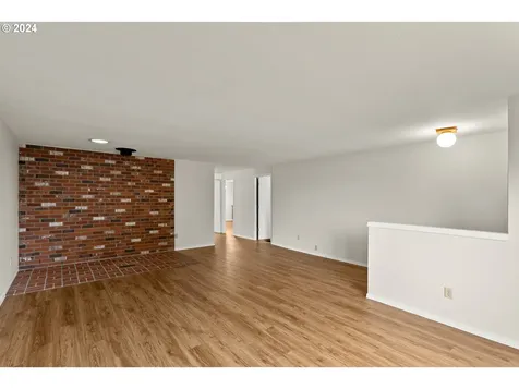 2435 NE Juniper Avenue Gresham OR 97030