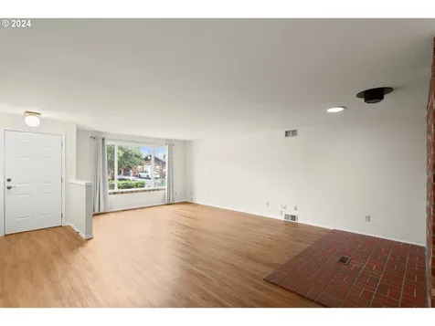 2435 NE Juniper Avenue Gresham OR 97030