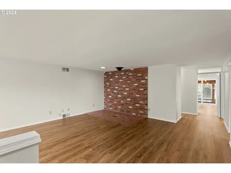 2435 NE Juniper Avenue Gresham OR 97030