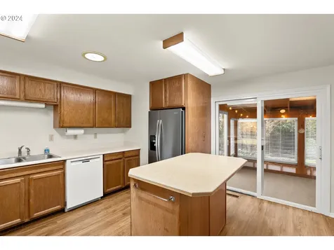 2435 NE Juniper Avenue Gresham OR 97030