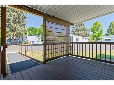 570 N 10th Avenue Cornelius OR 97113