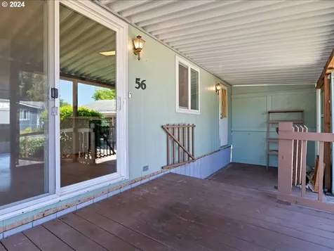 570 N 10th Avenue Cornelius OR 97113
