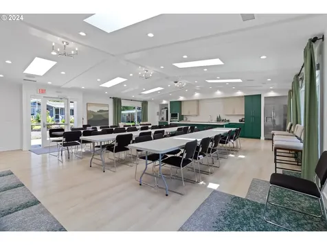 570 N 10th Avenue Cornelius OR 97113