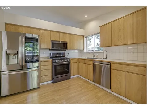 355 Reuter Lane Forest Grove OR 97116