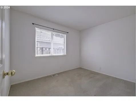 355 Reuter Lane Forest Grove OR 97116