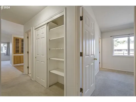 355 Reuter Lane Forest Grove OR 97116