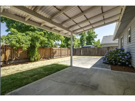 355 Reuter Lane Forest Grove OR 97116
