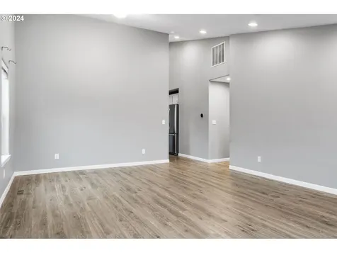 15071 Pebble Beach Drive Oregon City OR 97045