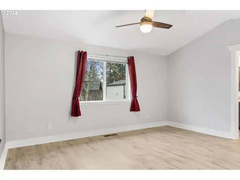 15071 Pebble Beach Drive Oregon City OR 97045