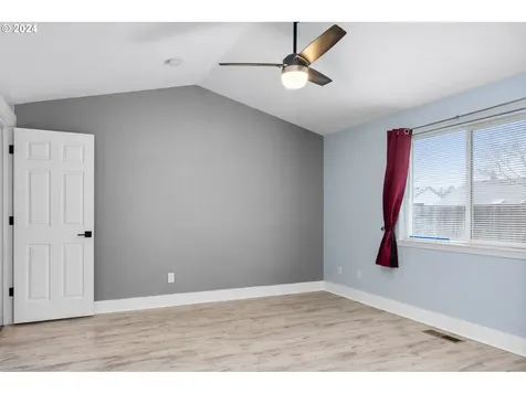 15071 Pebble Beach Drive Oregon City OR 97045