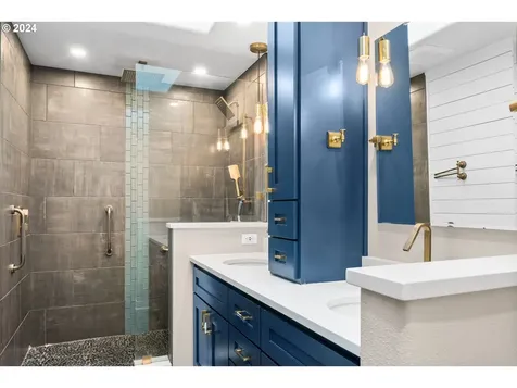 15071 Pebble Beach Drive Oregon City OR 97045
