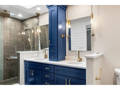 15071 Pebble Beach Drive Oregon City OR 97045
