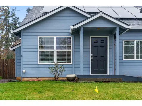 15071 Pebble Beach Drive Oregon City OR 97045