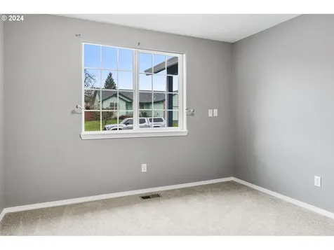 15071 Pebble Beach Drive Oregon City OR 97045