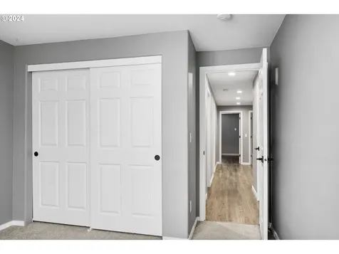15071 Pebble Beach Drive Oregon City OR 97045
