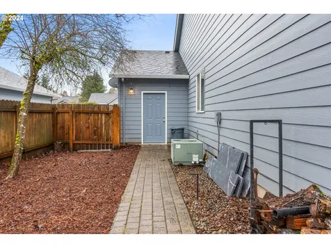 15071 Pebble Beach Drive Oregon City OR 97045
