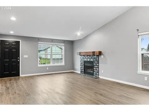 15071 Pebble Beach Drive Oregon City OR 97045