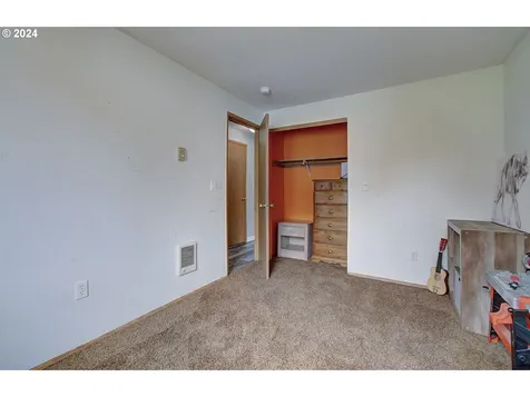 210 E Clark Street Yacolt WA 98675