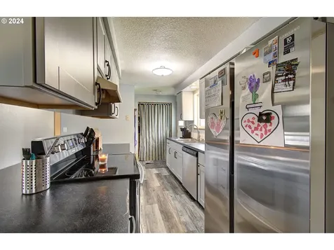 210 E Clark Street Yacolt WA 98675