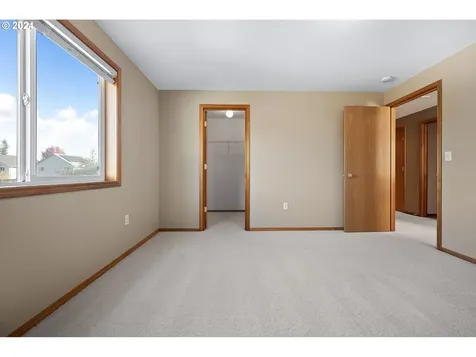 2522 NW 6th Street Battle Ground WA 98604
