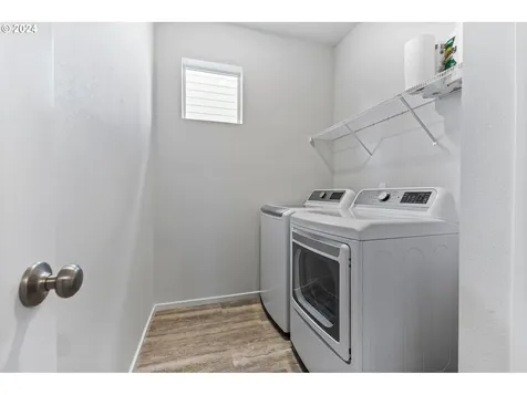1334 Se Golden Chain Avenue Dallas OR 97338
