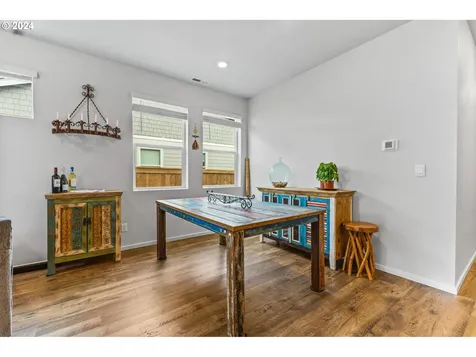 1334 Se Golden Chain Avenue Dallas OR 97338