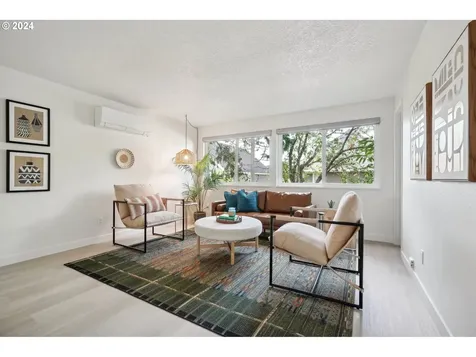 2905 Sw Carolina Street Portland OR 97239