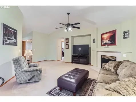 6783 Se Moscato Court Hillsboro OR 97123