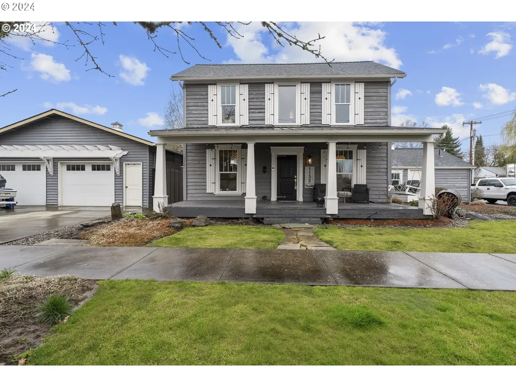 1135 Ne 4th Street Mcminnville OR 97128